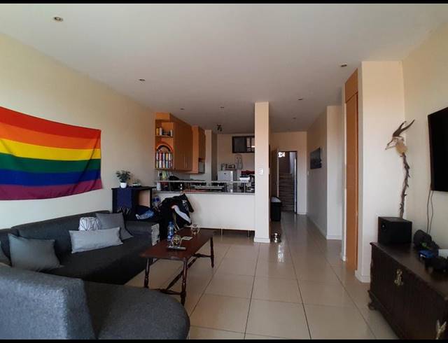 2 BEDROOM PROPERTY TO RENT IN ROOIHUISKRAAL NORTH
